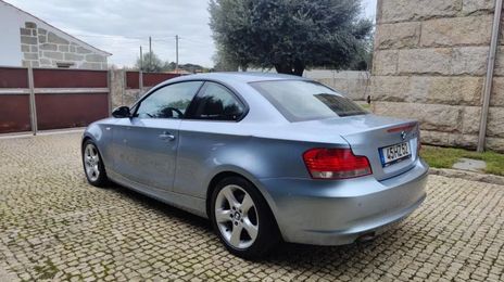BMW 1 Series • 2009 • 220,000 km
