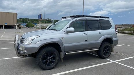 Toyota Land Cruiser • 2004 • 6,000 km