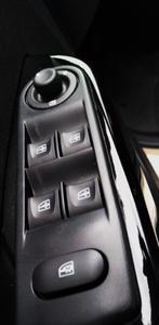 Renault Captur • 2018 • 52,000 km