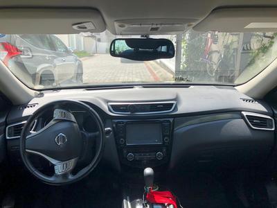 Nissan X-Trail • 2016 • 120,000 km