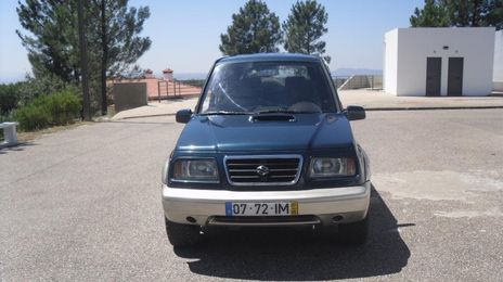 Suzuki Vitara • 1997 • 263,000 km