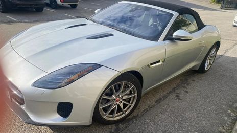 Jaguar F-Type • 2018 • 31,000 km