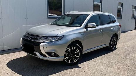Mitsubishi Outlander • 2018 • 106,500 km