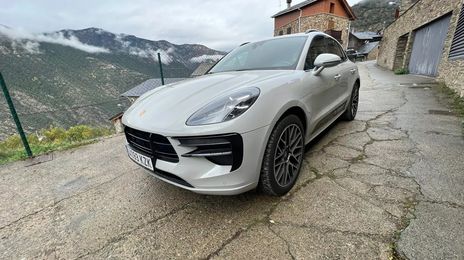 Porsche Macan • 2018 • 101,000 km