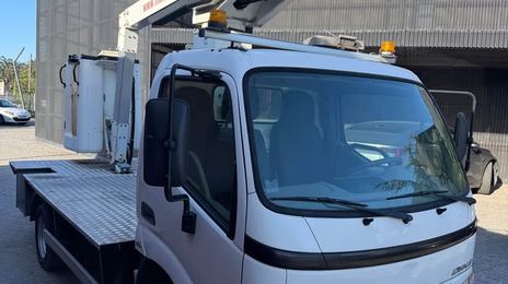 Toyota Dyna • 2013 • 120,000 km