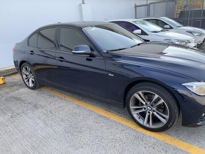 BMW i3 • 2017 • 38,000 km