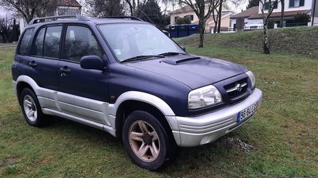 Suzuki Grand Vitara • 1998 • 248,000 km