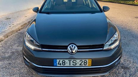 Volkswagen Golf • 2017 • 179,999 km