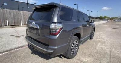 Toyota  • 2018 • 13,000 km