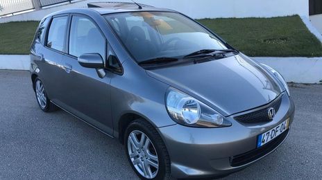 Honda Jazz • 2007 • 120,000 km