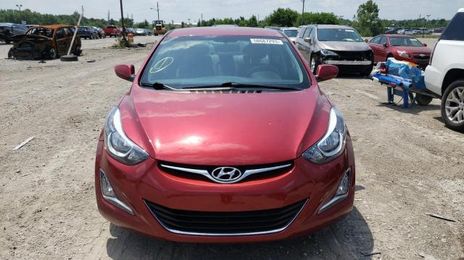Hyundai Elantra • 2015 • 10,000 mi