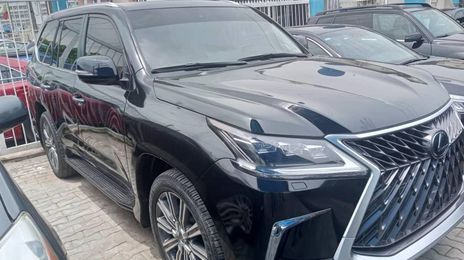 Lexus LX • 2021 • 3 km