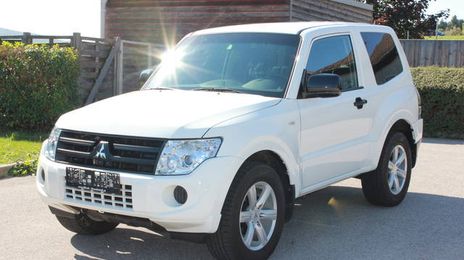 Mitsubishi Pajero • 2014 • 148,400 km