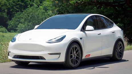 Tesla Model Y • 2020 • 22,000 km