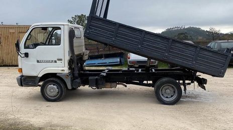 Nissan Cabstar E - T • 1999 • 180,000 km