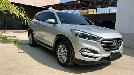 Hyundai Tucson • 2022 • 20,000 km