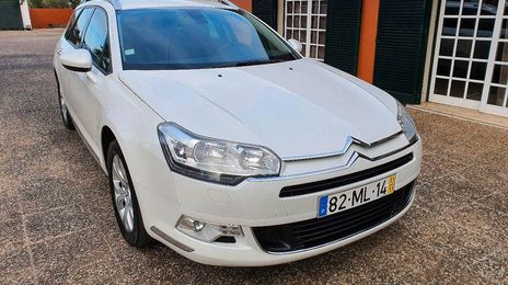 Citroën C5 • 2011 • 299,999 km