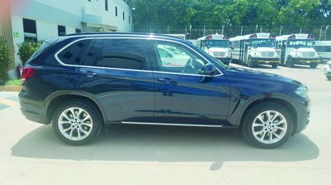 BMW X5 • 2015 • 85,306 km