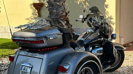 Harley Davidson flstn softail • 2018 • 8,529 km