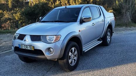 Mitsubishi L200 • 2007 • 192,000 km
