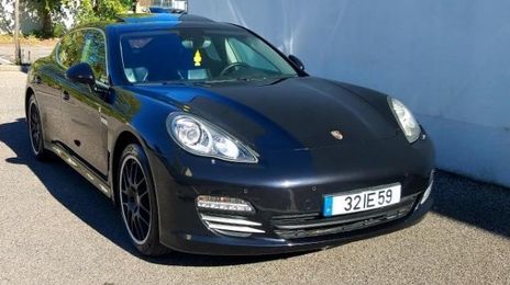 Porsche Panamera • 2009 • 101,000 km