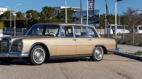 Mercedes-Benz S • 1964 • 77,500 km