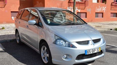 Mitsubishi Grandis • 2006 • 90,000 km