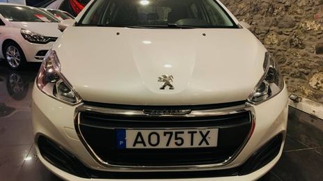 Peugeot 2008 • 2018 • 90,000 km