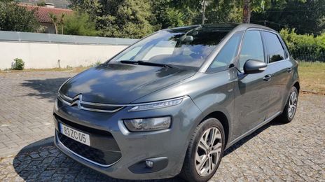 Citroën C4 Grand Picasso • 2013 • 200,000 km