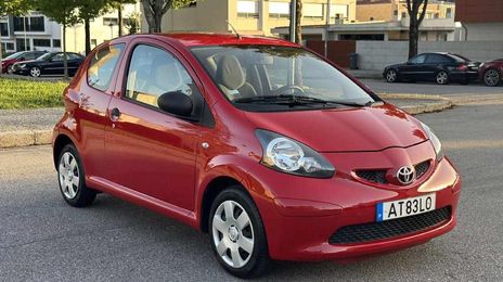 Toyota Yaris • 2006 • 156,000 km