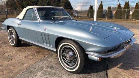 Chevrolet Corvette • 1966 • 113,700 km