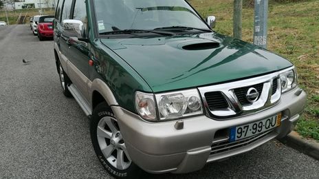 Nissan Terrano • 2000 • 275,000 km