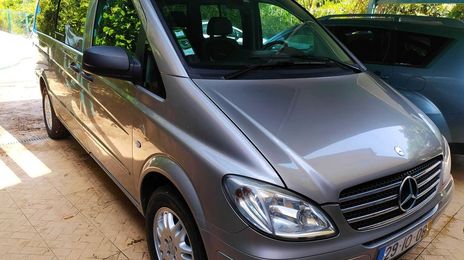 Mercedes-Benz 115 • 2009 • 14,000 km