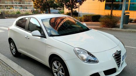 Alfa Romeo Giulietta • 2012 • 190,118 km