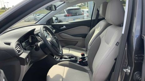 Opel Omega • 2019 • 40,837 km