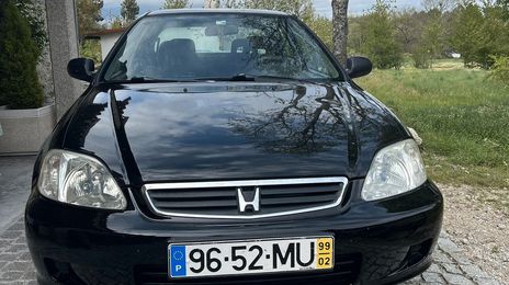 Honda Civic • 1999 • 143,000 km