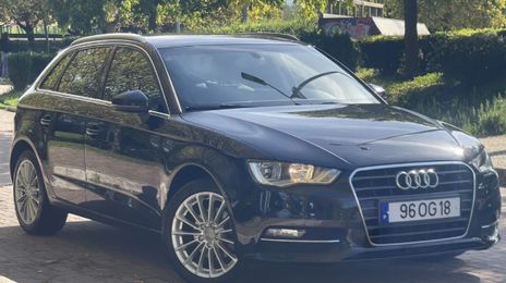 Audi A3 Sportback • 2014 • 97,000 km