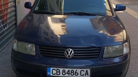 Volkswagen Passat • 2000 • 352,143 km