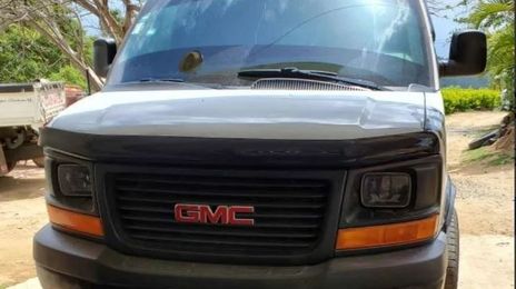 GMC Sierra 1500 Classic • 2011 • 120,000 km