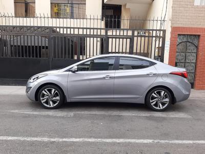 Hyundai Elantra • 2014 • 22,000 km