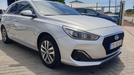 Hyundai i30 CW • 2019 • 49,000 km