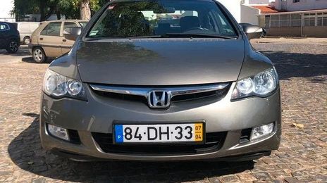 Honda Civic • 2007 • 160,000 km