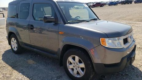 Honda Element • 2009 • 12 km
