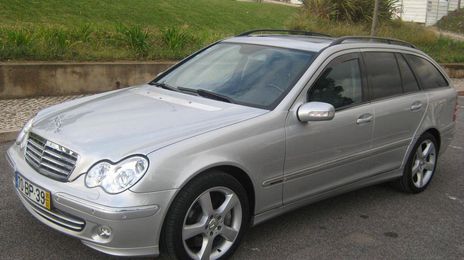 Mercedes-Benz C • 2005 • 190,000 km
