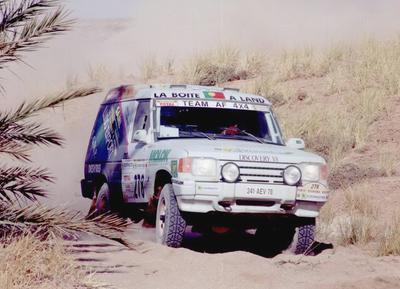 Land Rover Defender • 2003 • 100 km