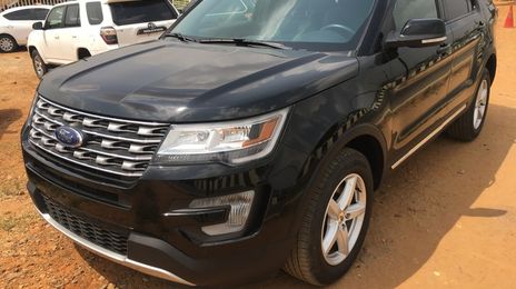 Ford Explorer • 2018 • 34 km