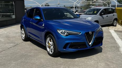 Alfa Romeo Stelvio • 2019 • 107,000 km