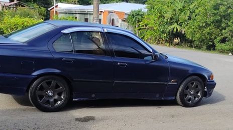 BMW 3 Series • 1997 • 139,825 km