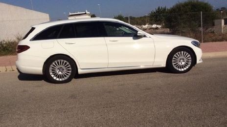 Mercedes-Benz C-Class • 2015 • 129,000 km