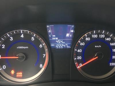 Hyundai Accent • 2012 • 120,000 km